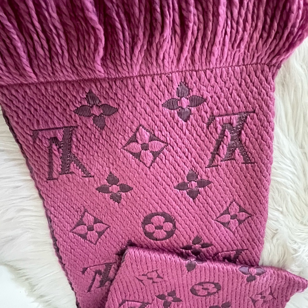Louis Vuitton Echarpe Stole Scarf/Muffler. - Picture 4 of 11